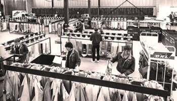 DHL Express Retail Geschiedenis DHL Express Retail Geschiedenis